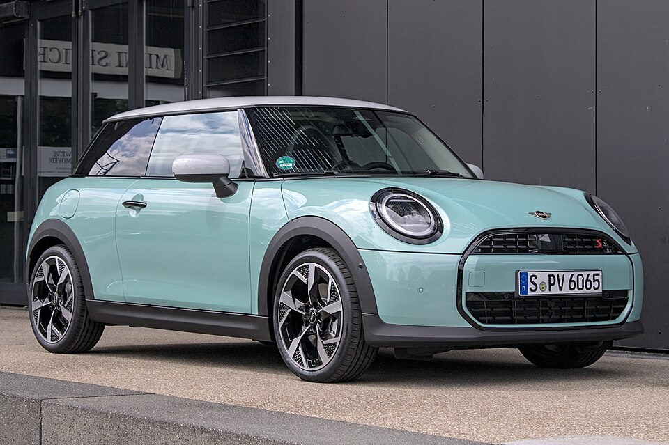 Mini Cooper F66